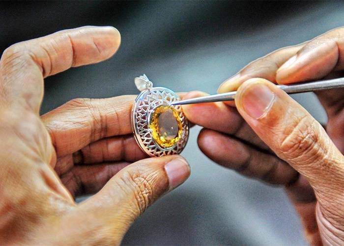 locus jewelry stones setting